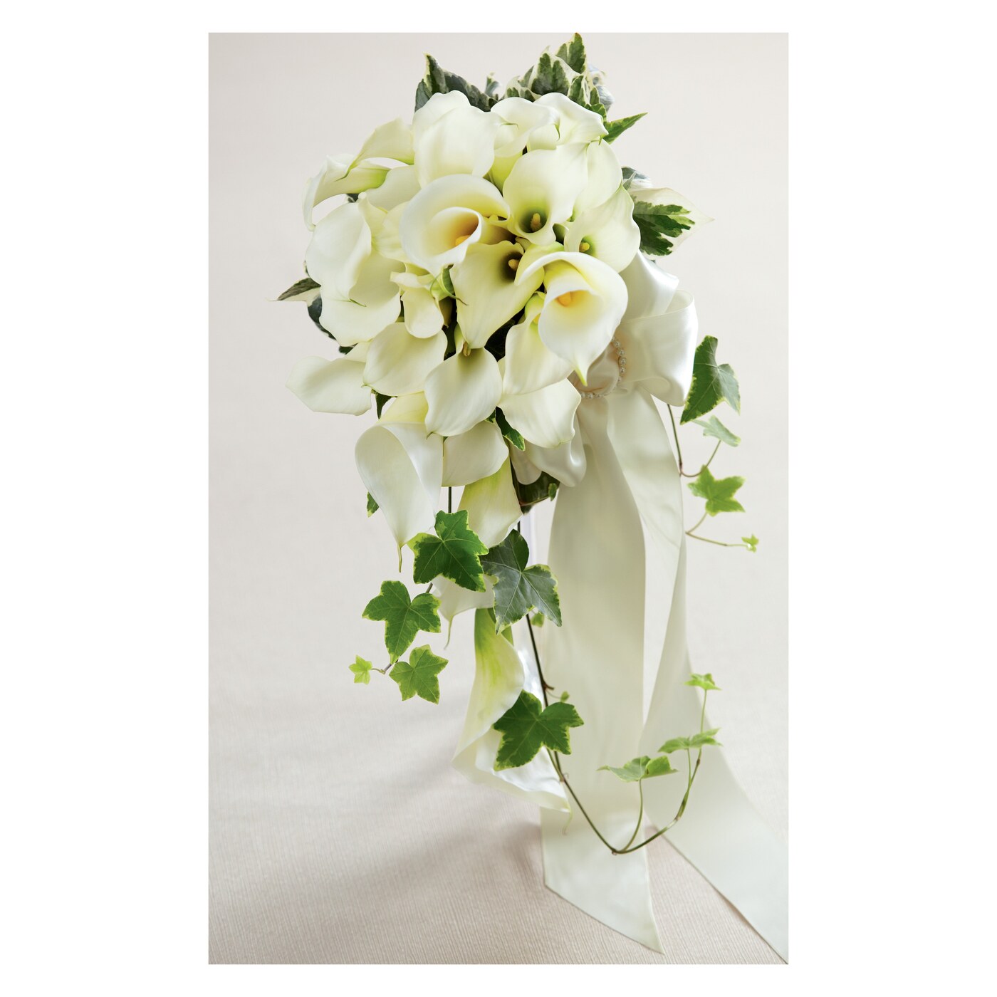 White Chapel Bouquet