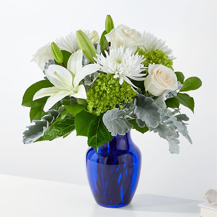 Snowy Dreams Bouquet