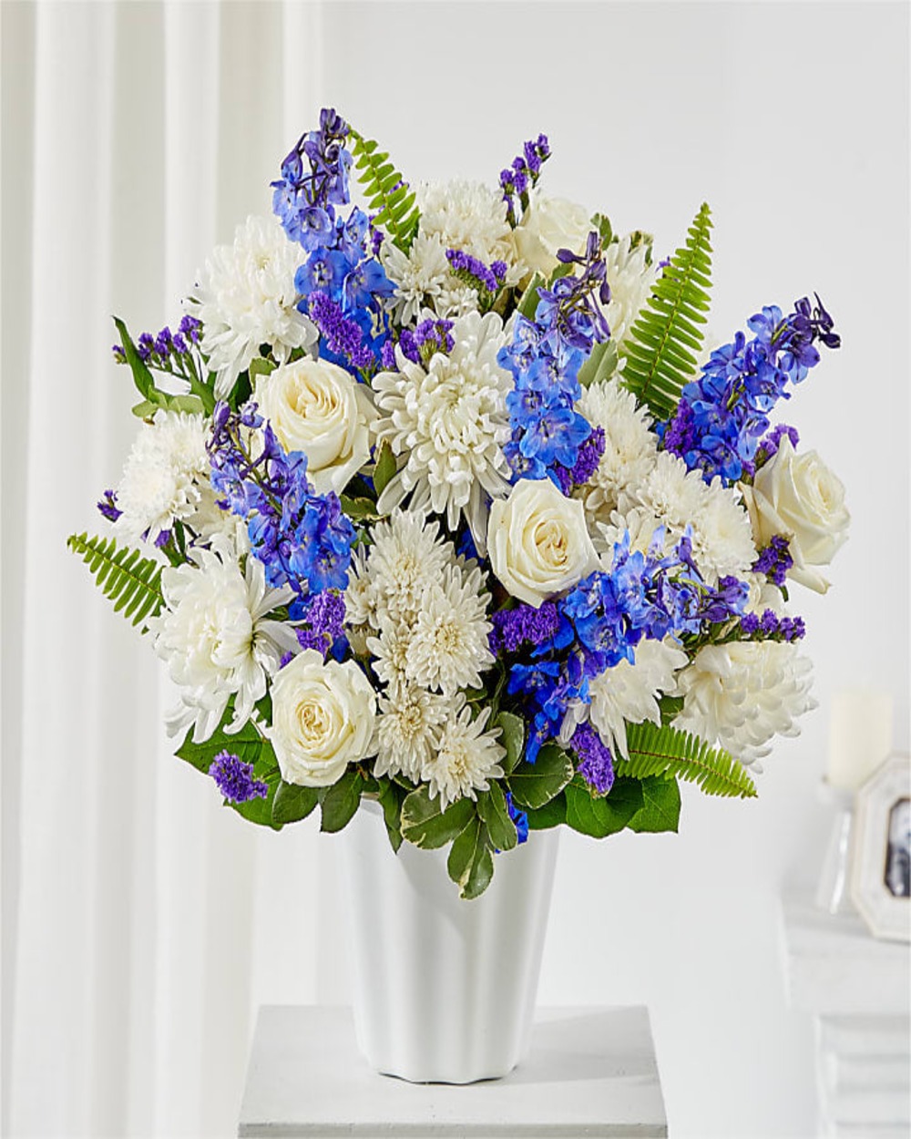 Hold Dear Tabletop Basket - Deluxe