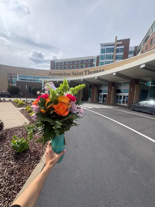 Same-day bouquet delivery at Ascension Saint Thomas